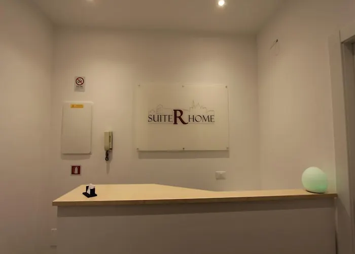 Casa de hóspedes Suiterhome